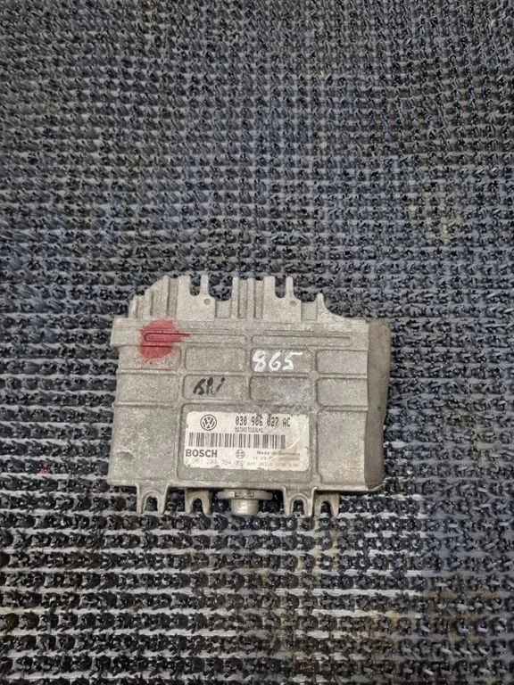 Engine control unit/module – Volkswagen Polo III 6N 6N2 6NF (1995-2001)