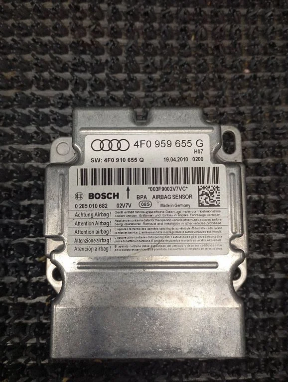 Airbag control unit/module 4F0959655G