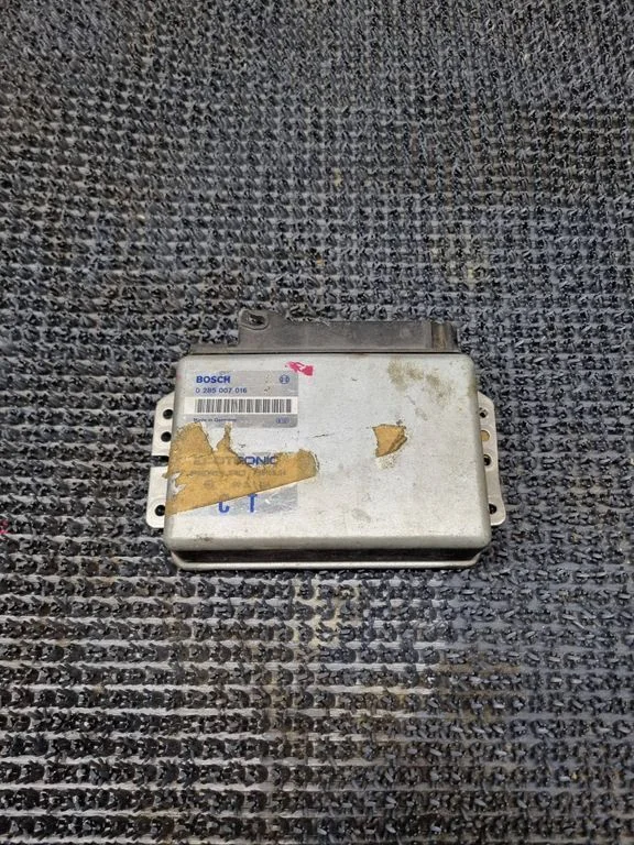 Engine control unit/module – Opel Kadett E (1985-1991)