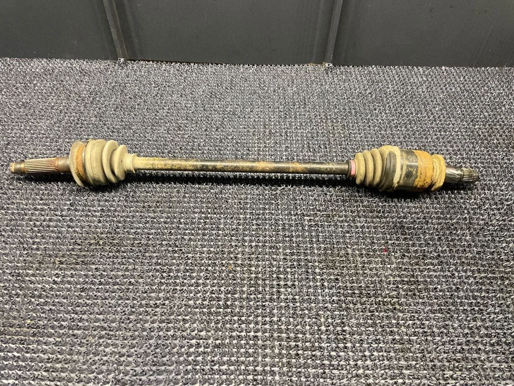 Rear driveshaft