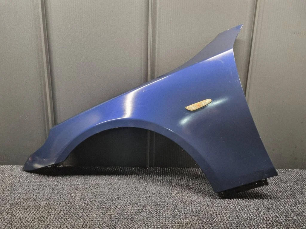 Fender – BMW 5 Series E60 E61 (2004-2010)