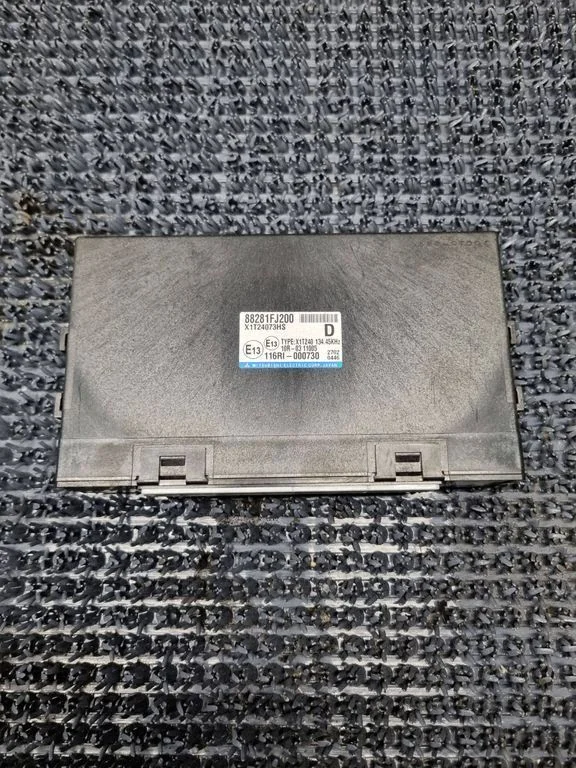 Immobilaiseri juhtplokk 88281FJ200