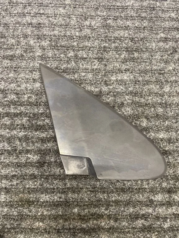 Poritiiva iluliist (molding) – Subaru XV I (2011-2018)