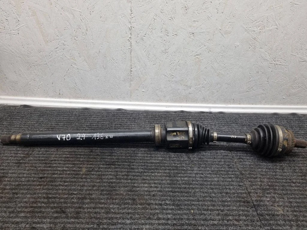 Front driveshaft P30783109