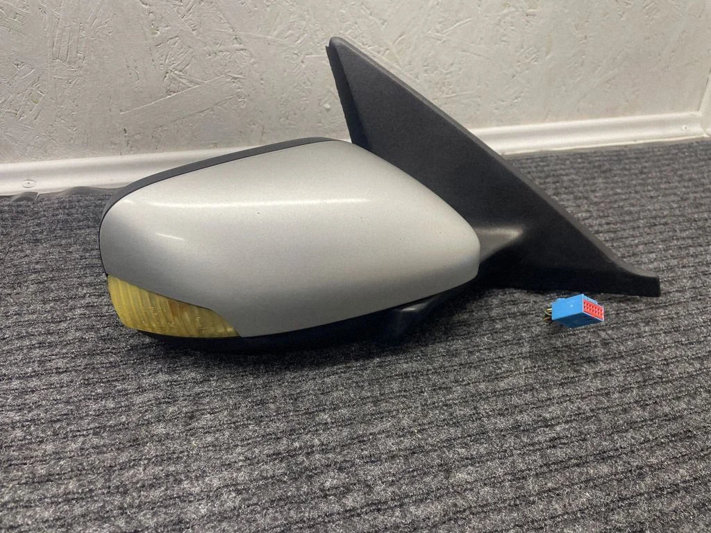 Front door electric wing mirror 30745152
