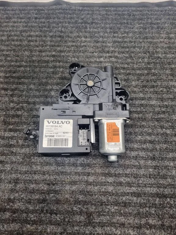 Rear door window regulator motor – Volvo V50 (2008-2012)