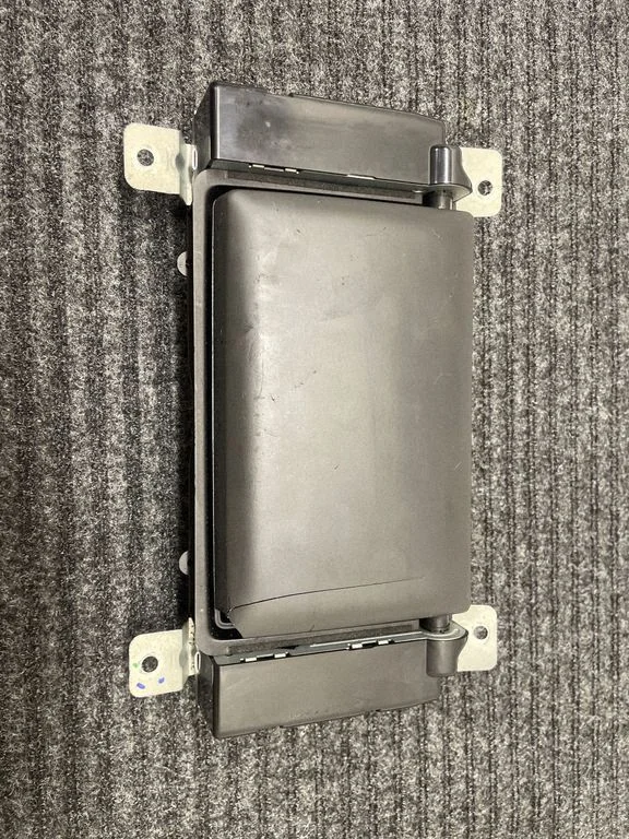 Screen/display/small screen – Volvo V50 (2008-2012)