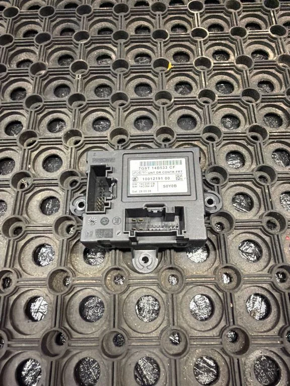Door control unit/module 7G9T14B533CF