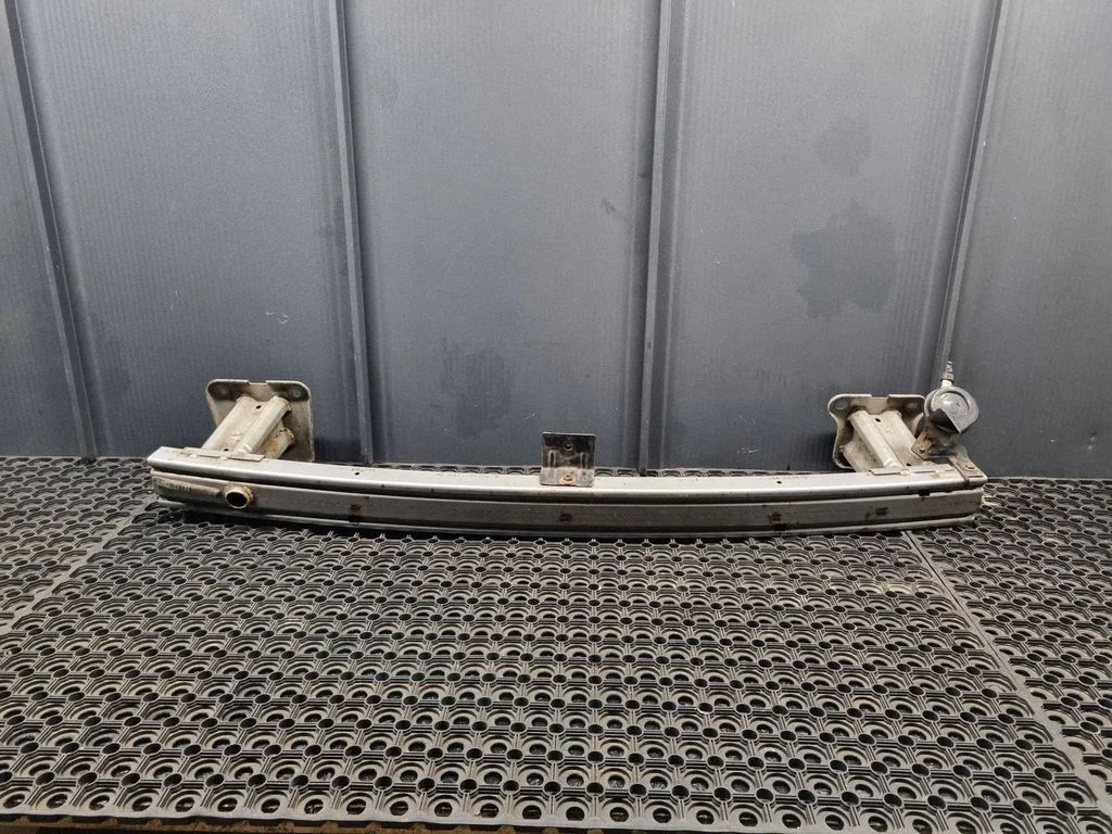 Front bumper cross member 93866989