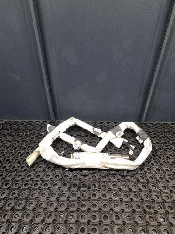 Roof airbag – Mercedes-Benz B-Class W246 W242 (2011-2017)