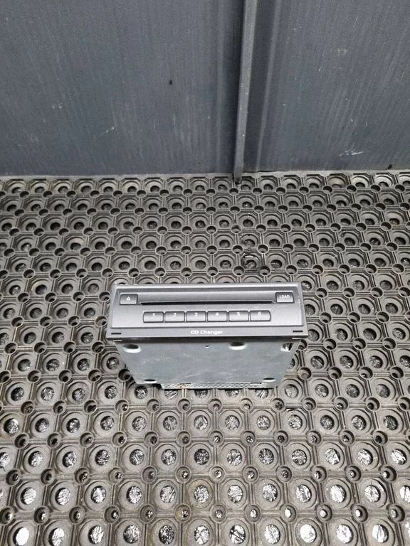 CD/DVD changer – Audi A6 S6 C7 4G (2011-2018)