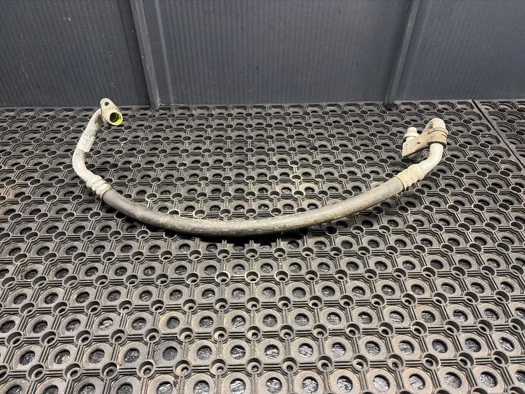 Air conditioning (A/C) pipe/hose R134A