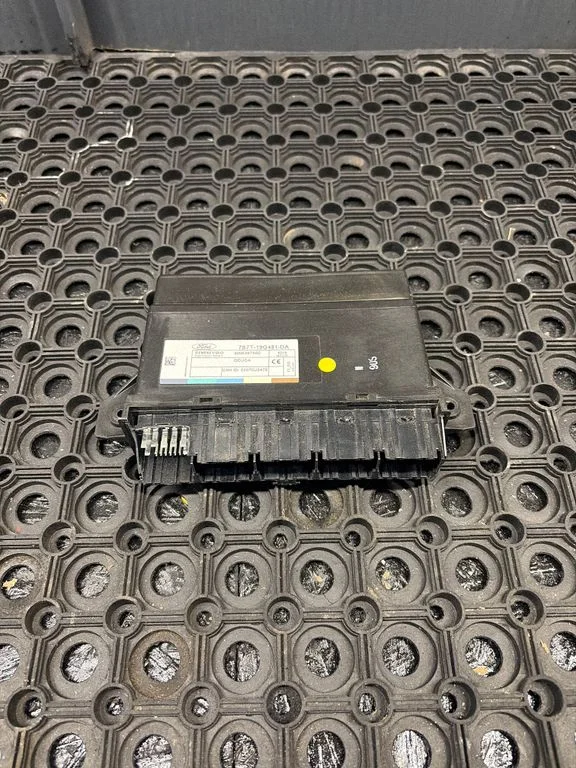 Comfort/convenience module – Ford Mondeo MK IV (2007-2014)
