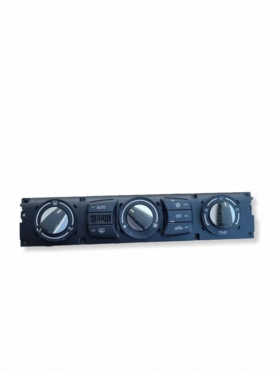 Kliimaseadme/kütte juhtplokk (salongis) – BMW X1 F48 F49 (2015-2022)