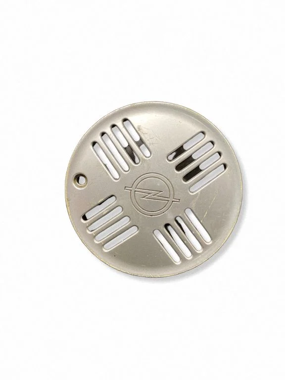 R13 wheel hub/cap/trim – Opel Kadett E (1985-1991)