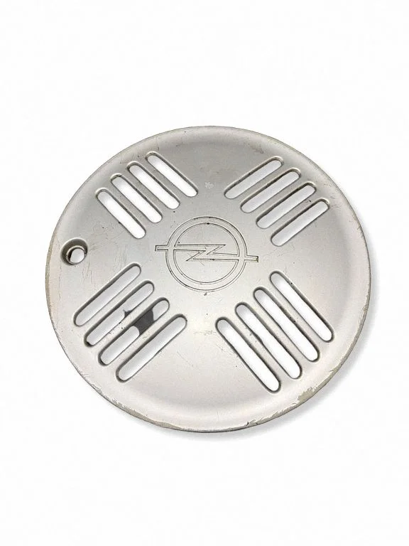 R13 wheel hub/cap/trim – Opel Kadett E (1985-1991)