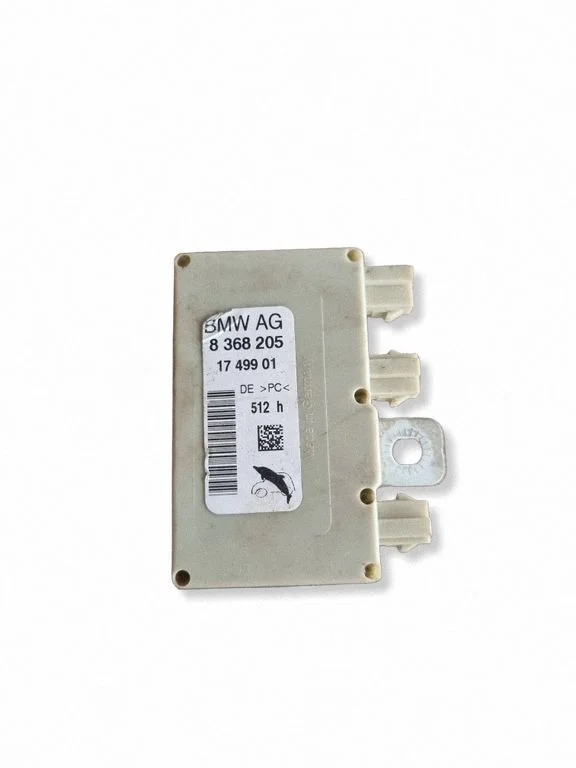 Aerial antenna amplifier – BMW 7 Series E65 E66 (2001-2008)