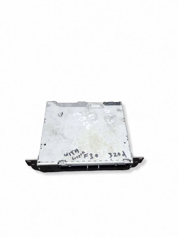 Radio/CD/DVD/GPS head unit A2C31366800
