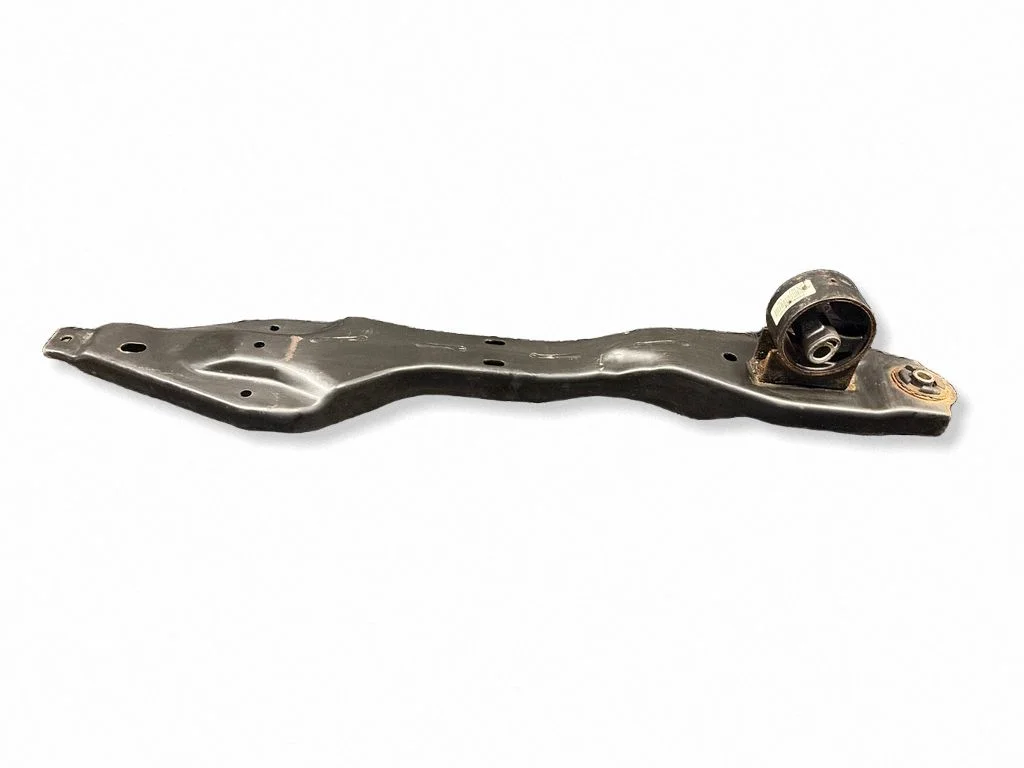 Front subframe – Chrysler Town & Country V (2008-2016)