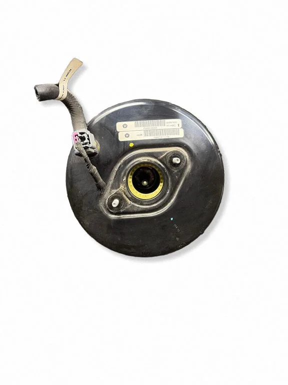 Brake booster 32051631