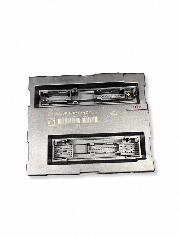 Comfort/convenience module – Audi Q5 SQ5 8R (2008-2017)