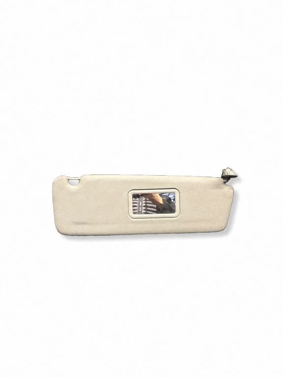 Sun visor