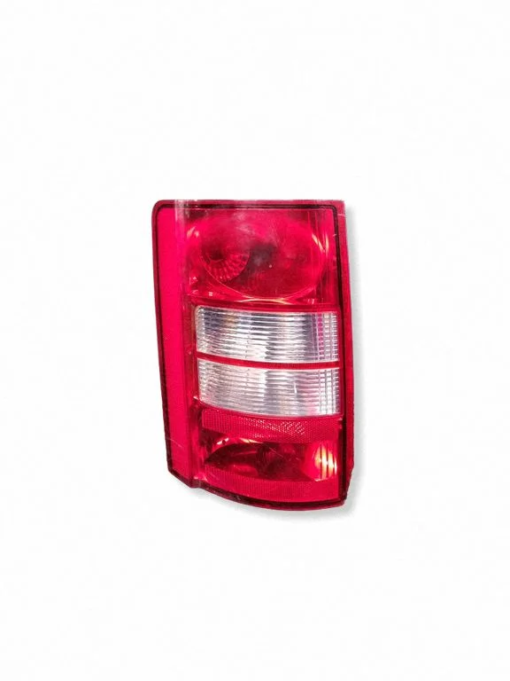 Rear/tail lights 05113203AA