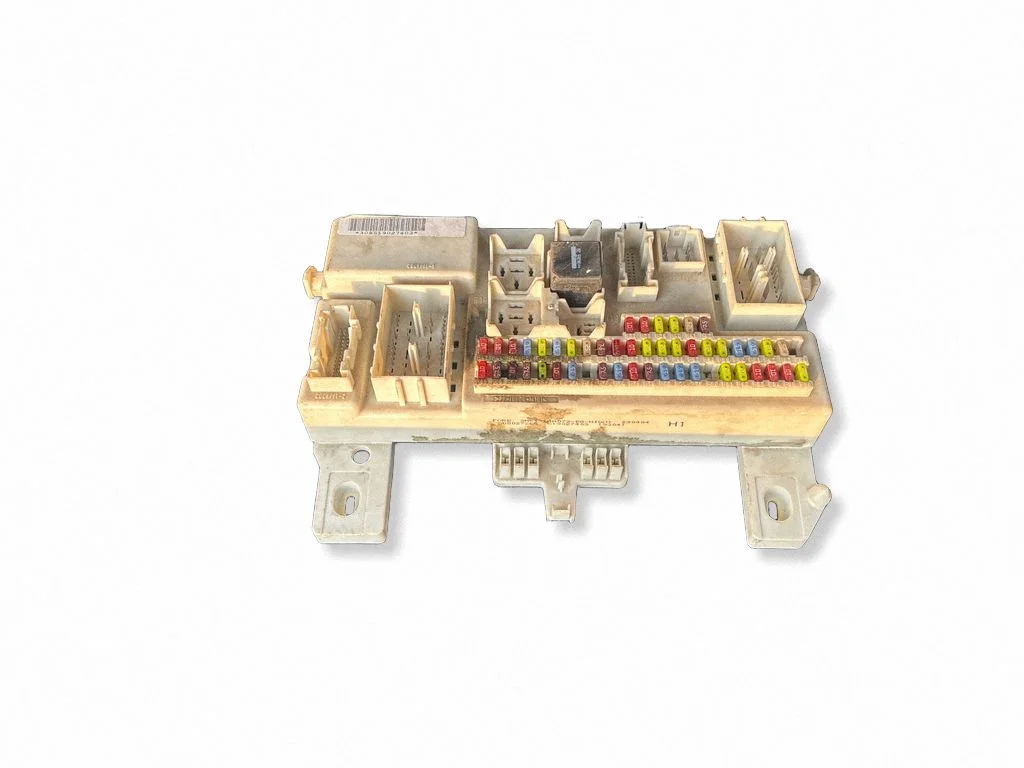 Fuse module – Ford Focus C-MAX (2003-2010)