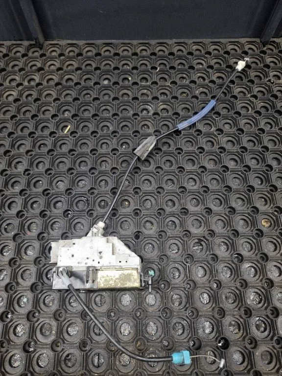 Tagaukse lukk – Citroen C4 I (2004-2010)