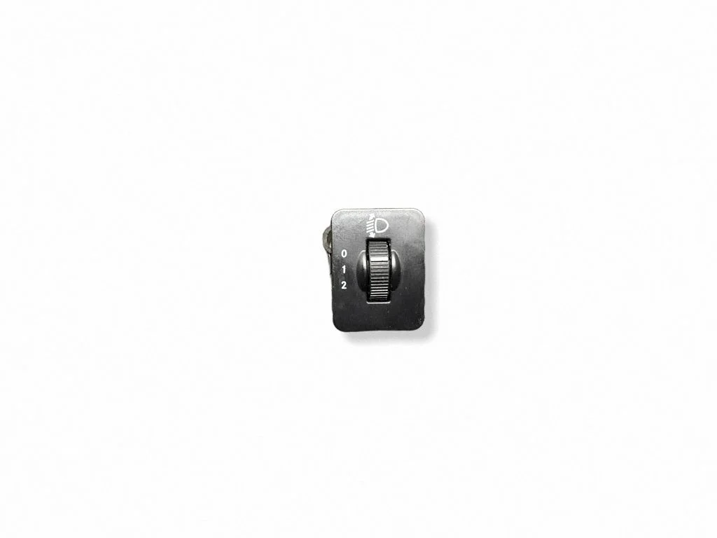 Headlight level height control switch – Chrysler Grand Voyager V (2007-2015)