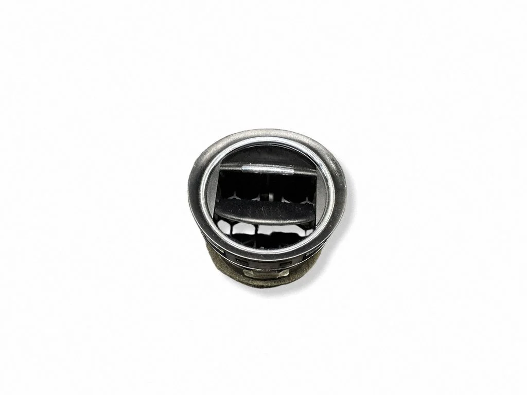 Dash center air vent grill 6M21U018B09
