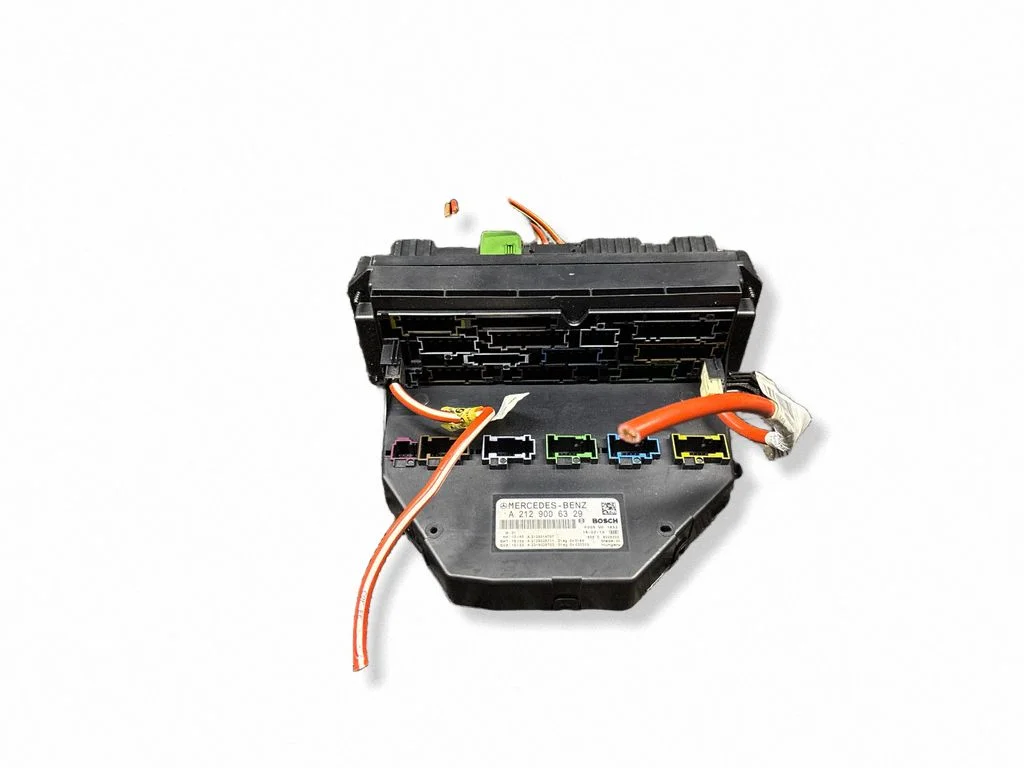 SAM-juhtplokk – Mercedes-Benz CLS-klass C218 X218 (2011-2017)