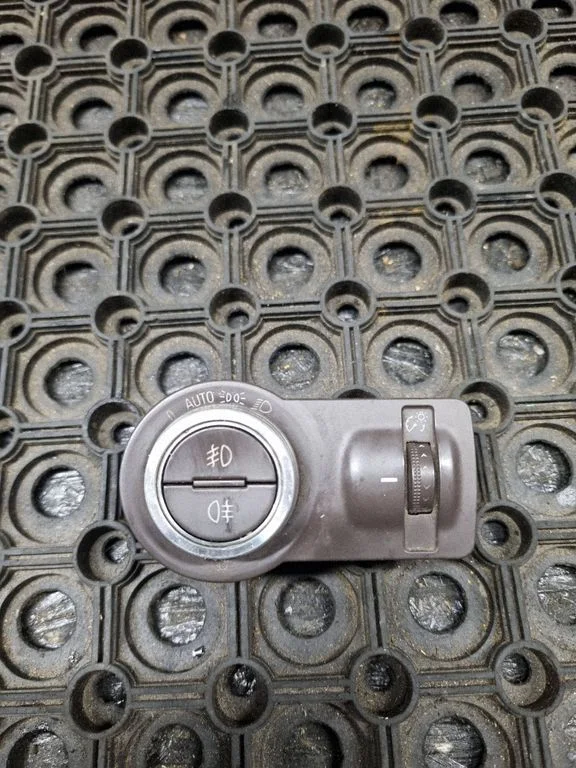 Light switch – Opel Insignia A (2008-2017)
