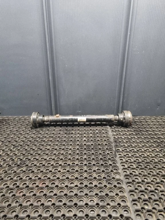 Front prop shaft 7L0521101A
