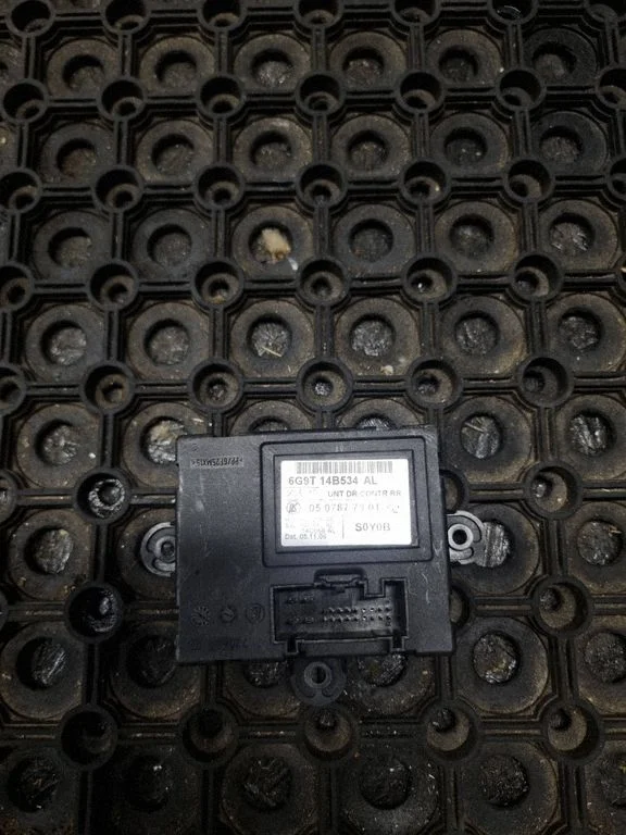 Ukseelektroonika juhtplokk – Ford S-MAX (2006-2015)