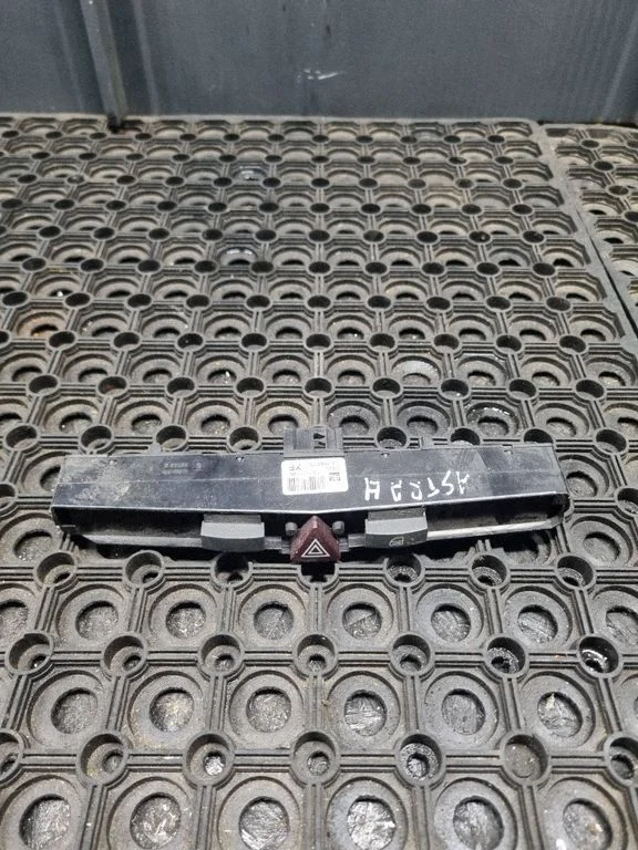 Ohutulede lüliti – Opel Astra H (2004-2012)