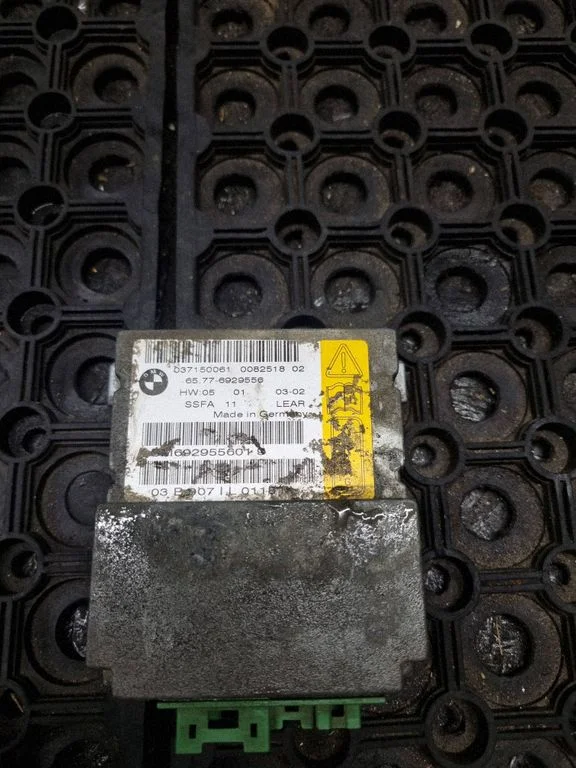 Airbag control unit/module 037150061