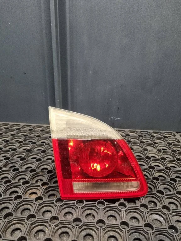 Tailgate rear/tail lights – BMW 5 Series E60 E61 (2004-2010)