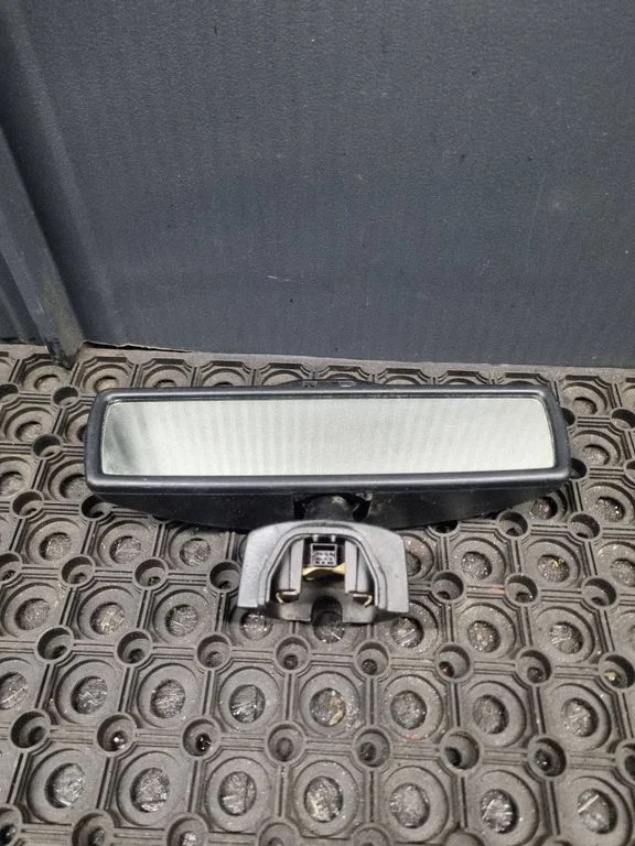 Rear view mirror (interior) – Volkswagen Golf Plus (2005-2013)