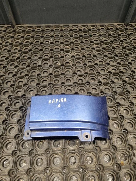 Listwa lampy tylnej 90580804