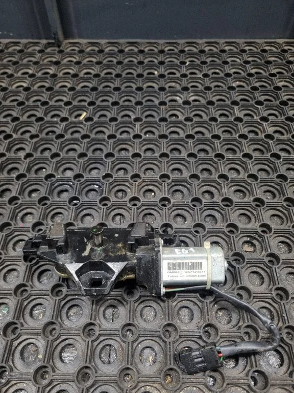 Tailgate/trunk/boot lock/catch/latch – BMW 5 Series E60 E61 (2004-2010)