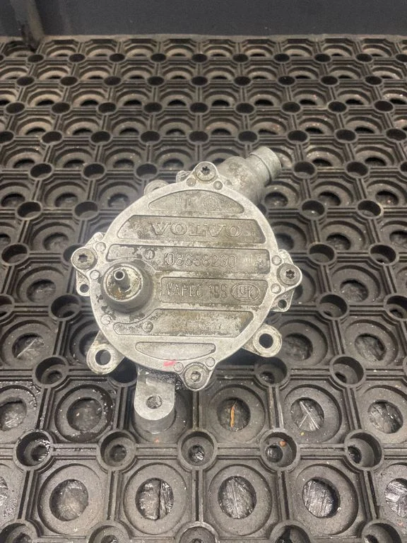 Vaakumpump – Volvo S60 (2001-2004)