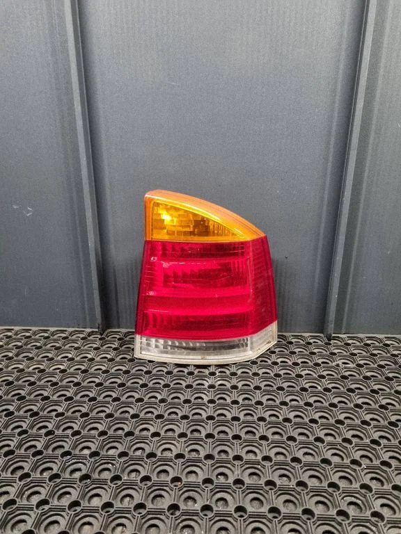 Rear/tail lights – Opel Vectra C (2002-2005)