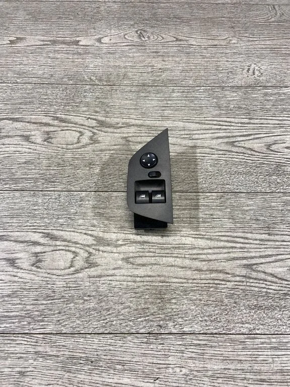 Elektrisko logu slēdzis 6935868