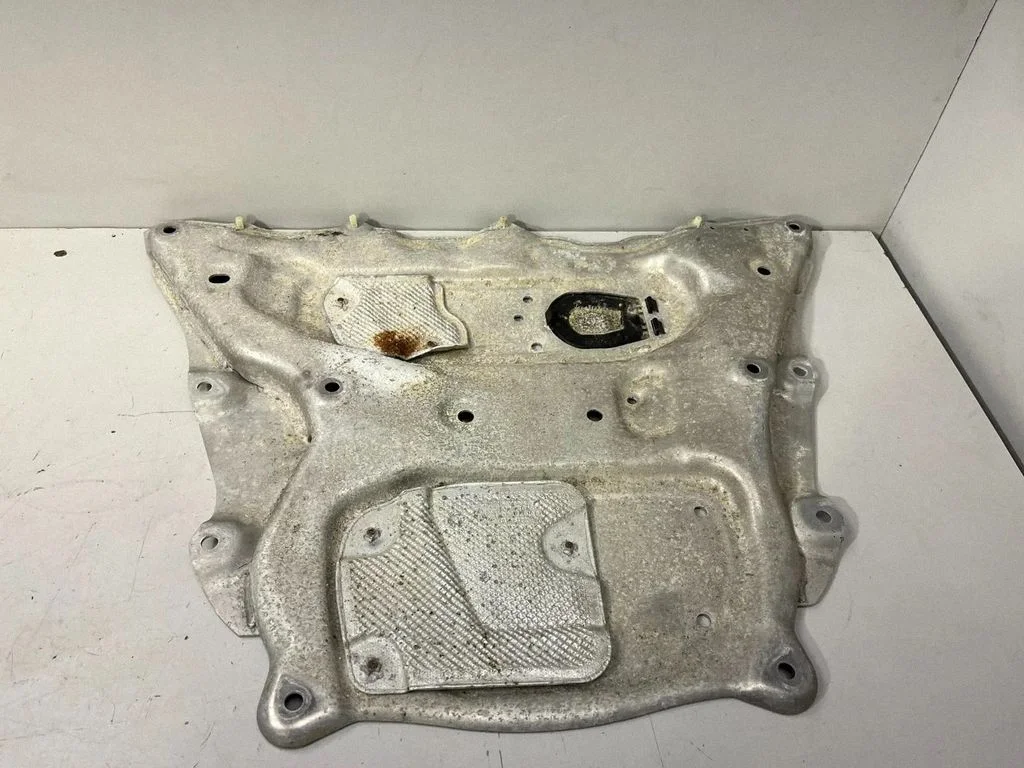 Motora dibena aizsargs 6862071