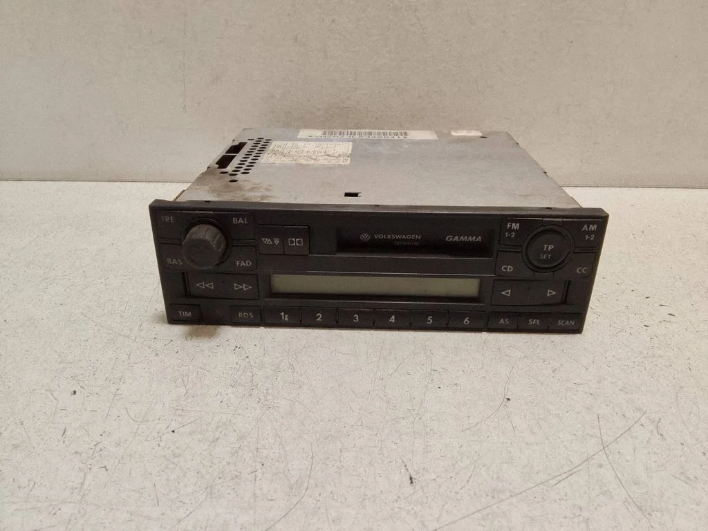 Radio/CD/DVD/GPS head unit 1J0035186D