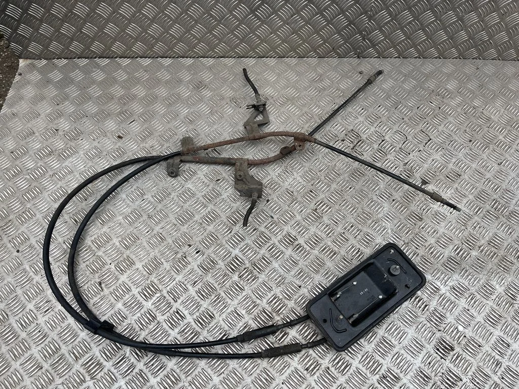 Handbrake/parking brake wiring cable – Volkswagen Passat B5.5 (2001-2005)