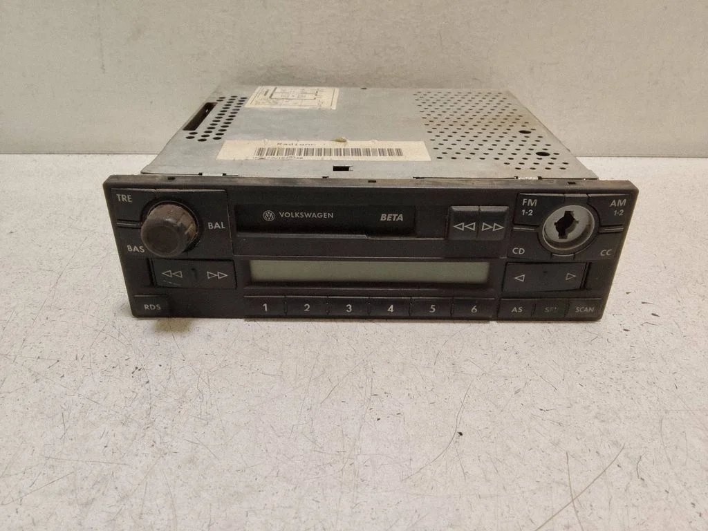 Radio/CD/DVD/GPS head unit 1J0035152B