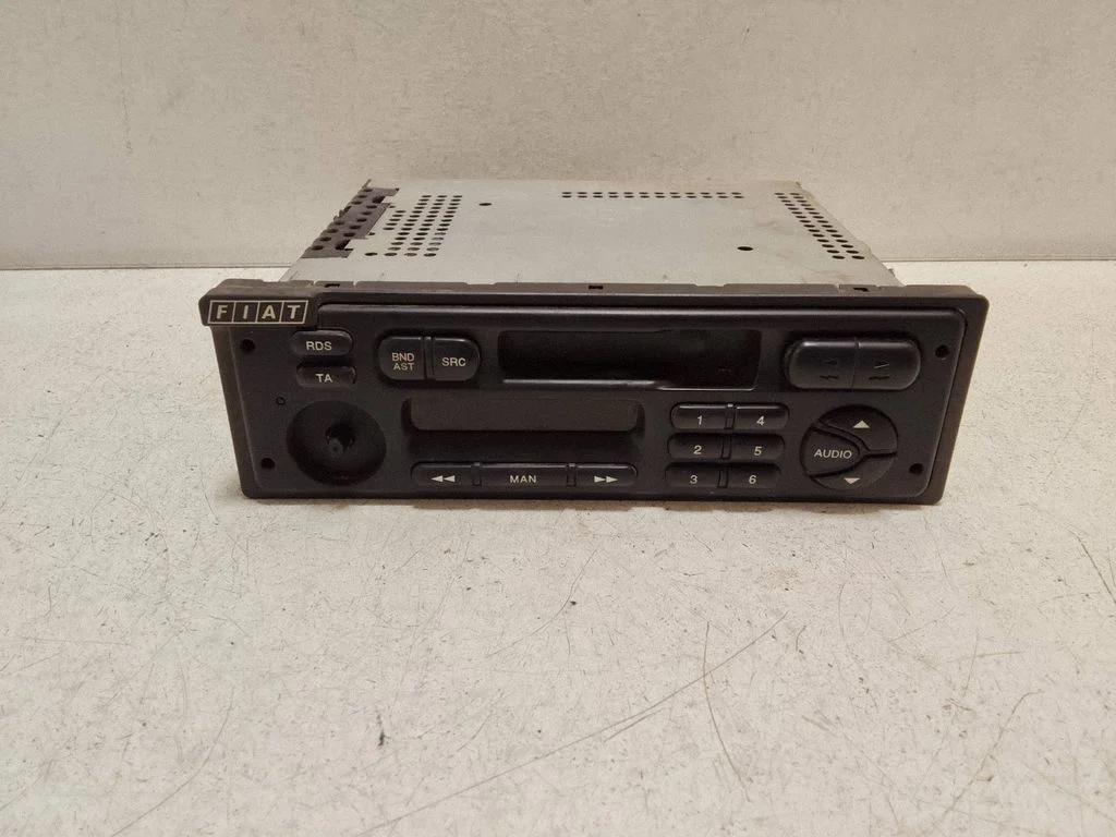 Radio/CD/DVD/GPS head unit 963921938002