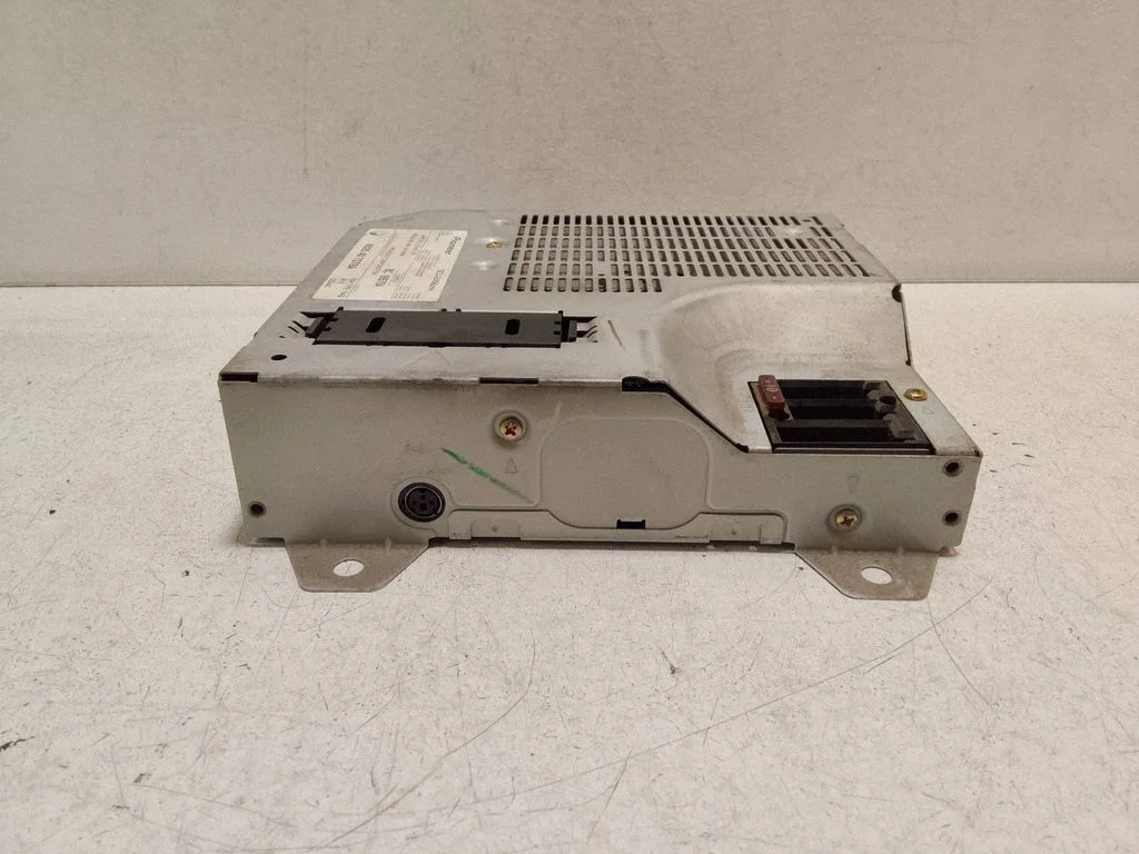 Sound amplifier – Renault Espace III (1997-2003)